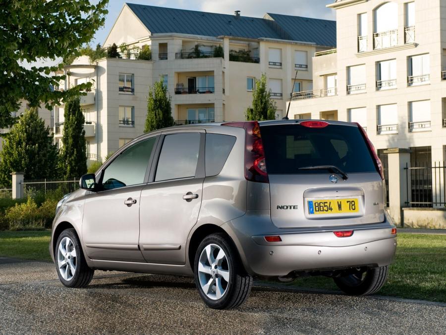  Nissan Note 2008 года  (UK) (фото 4 из 13)